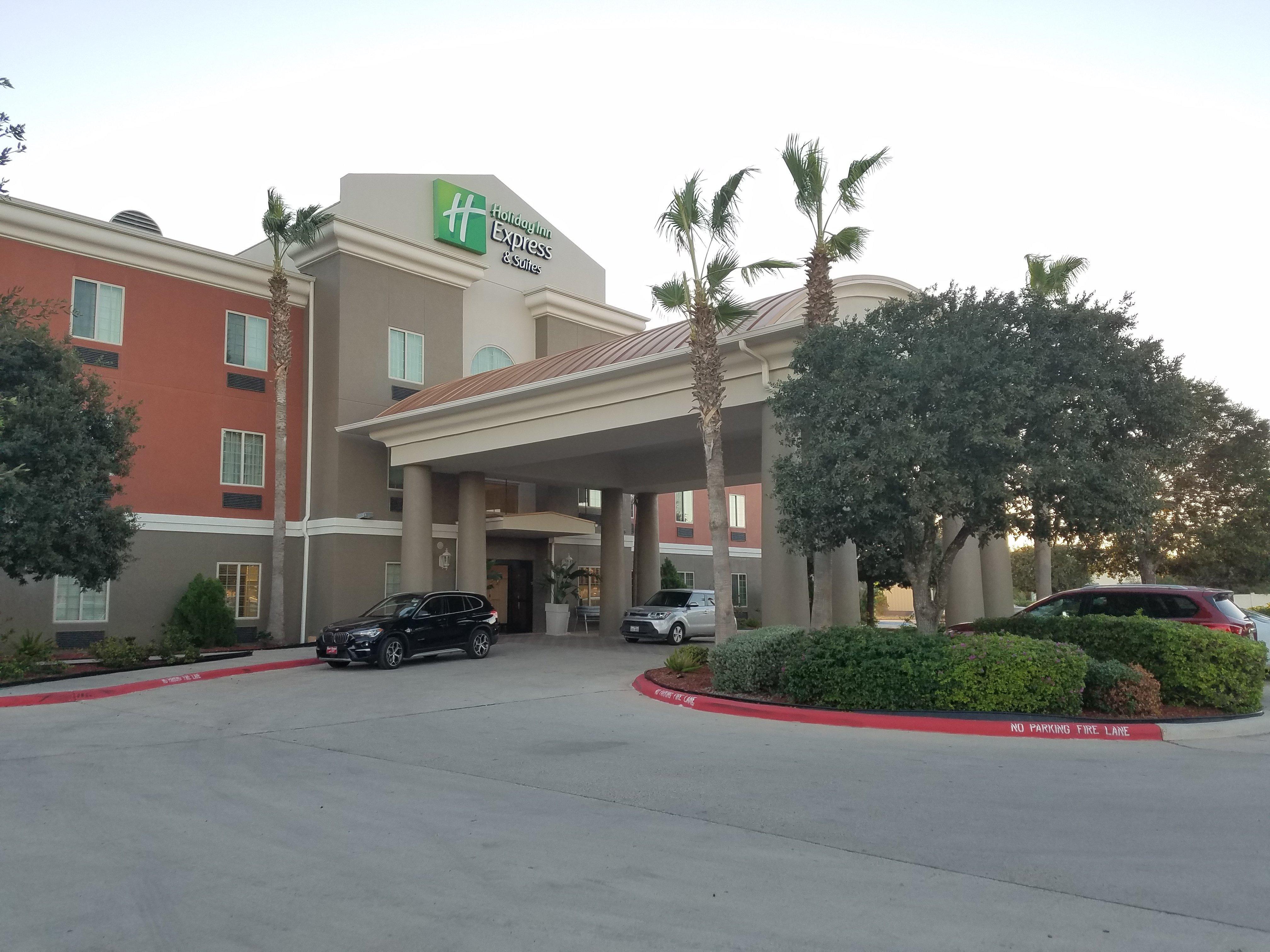 Holiday Inn Express Hotel & Suites Rio Grande City, An Ihg Hotel Exterior photo