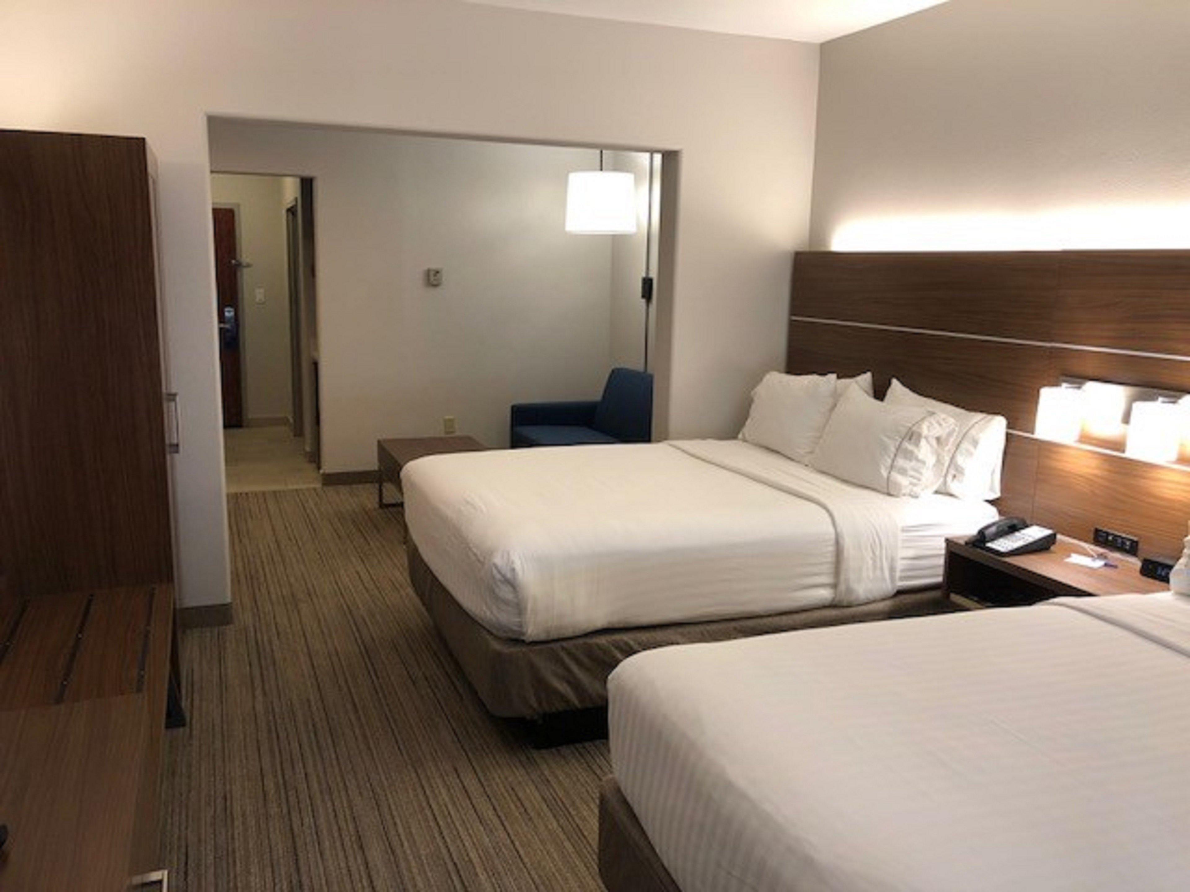 Holiday Inn Express Hotel & Suites Rio Grande City, An Ihg Hotel Exterior photo